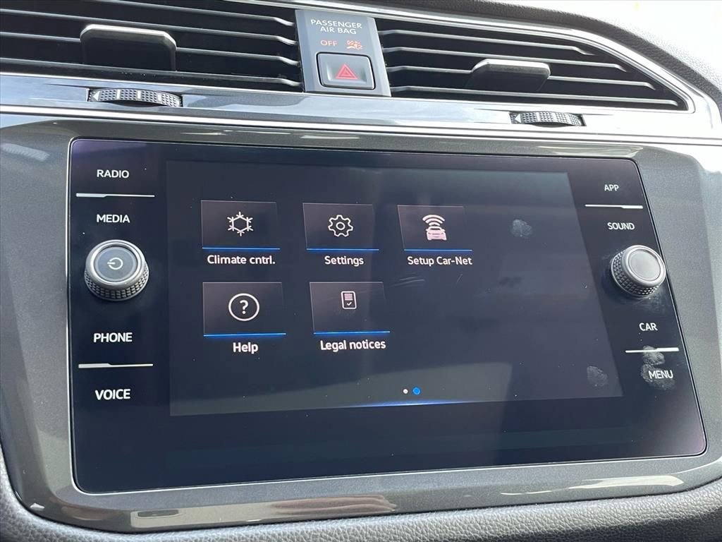 Used 2022 Volkswagen Tiguan SE image 12