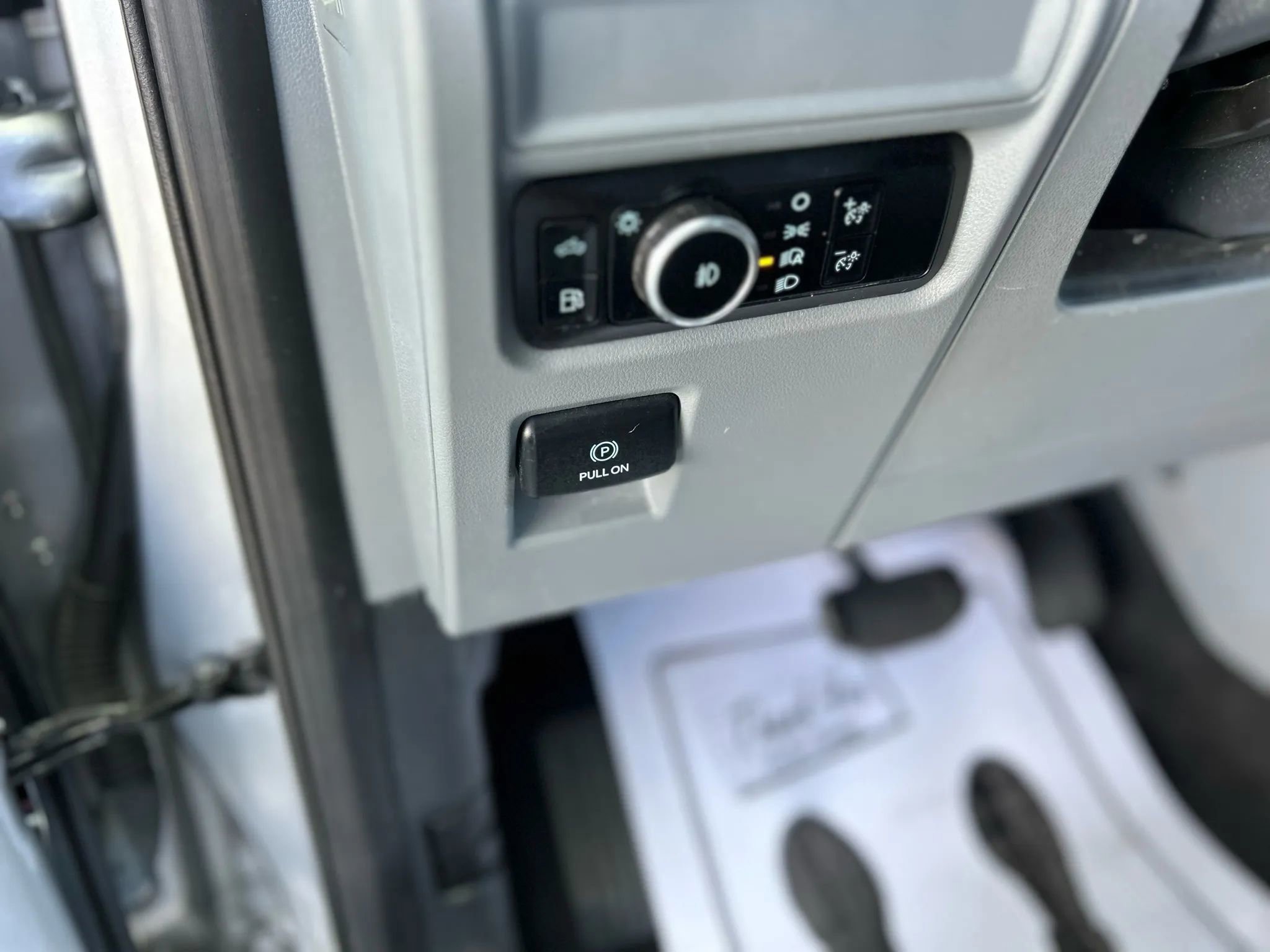 Used 2024 Ford F150 XLT w/ Mobile Office Package image 19