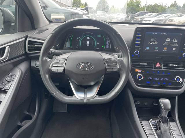 Used 2020 Hyundai Ioniq SE FWD image 12