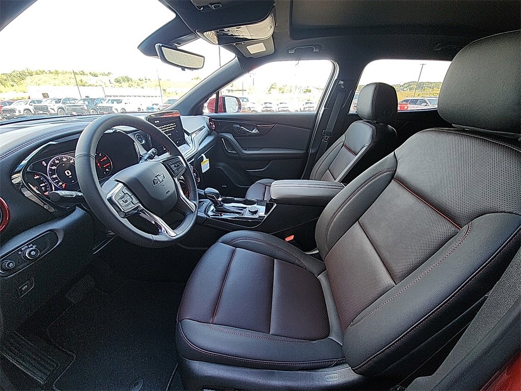 New 2025 Chevrolet Blazer RS w/ Driver Confidence II Package image 16