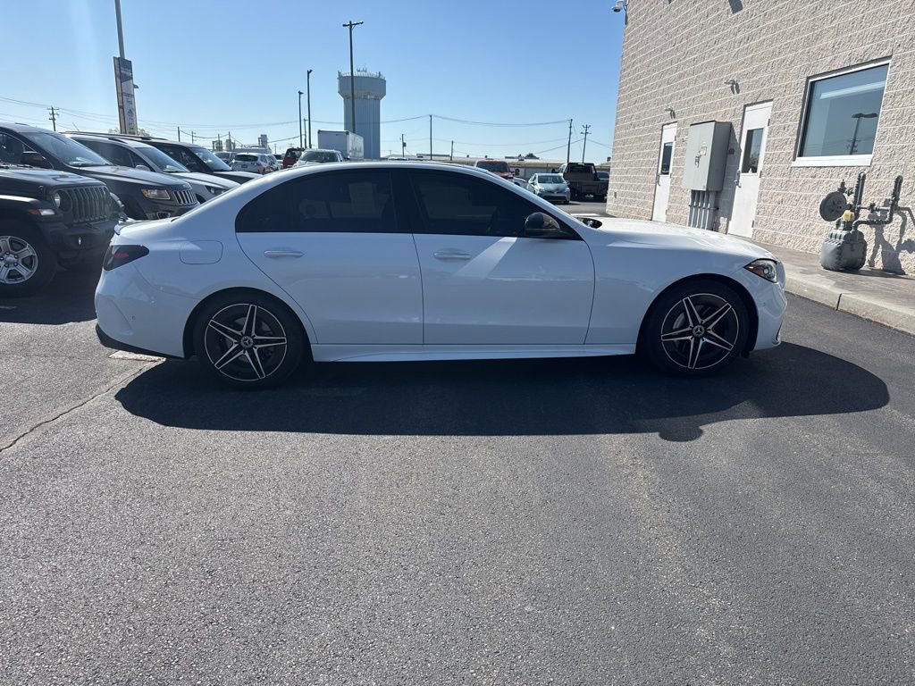 Used 2024 Mercedes-Benz C 300 4MATIC Sedan image 4