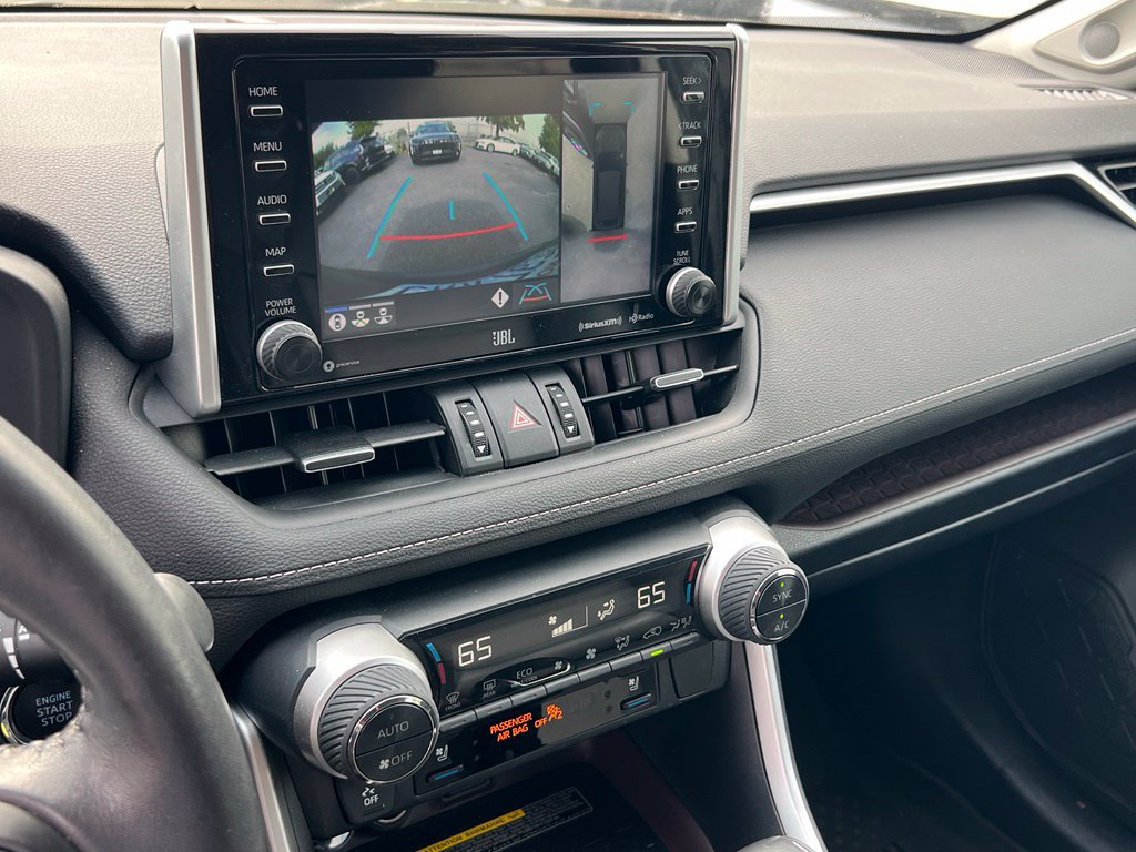 Used 2019 Toyota RAV4 Limited w/ Advanced Technology Package AWD/4WD image 18