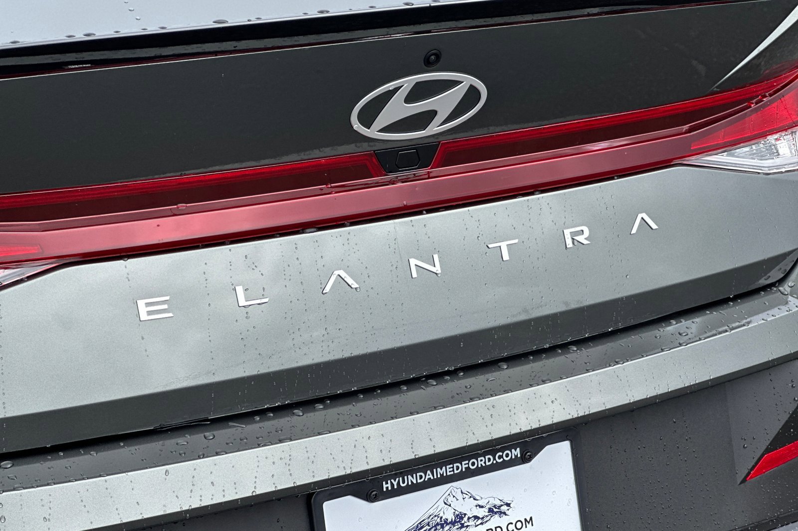 New 2026 Hyundai Elantra Sport FWD image 24
