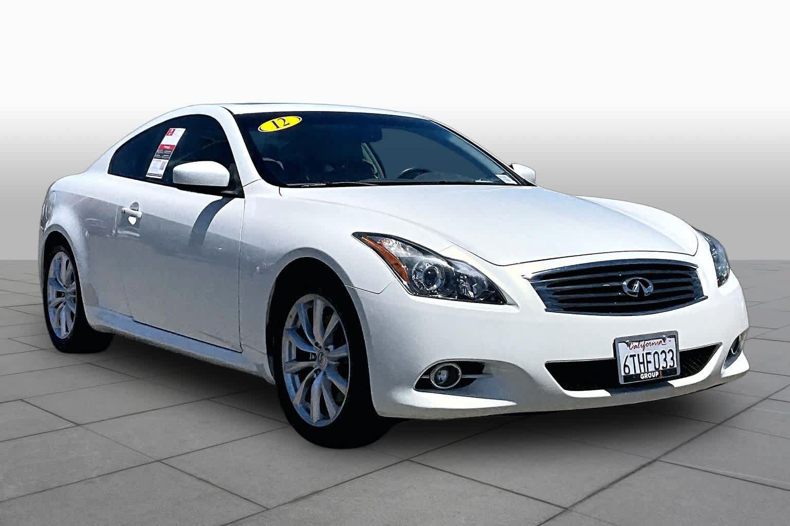Used 2012 INFINITI G37 Journey w/ Premium Pkg RWD image 2