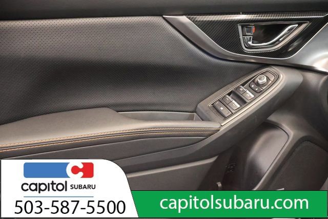 Used 2020 Subaru Crosstrek 2.0i Limited w/ Moonroof Package w/Navigation AWD/4WD image 11
