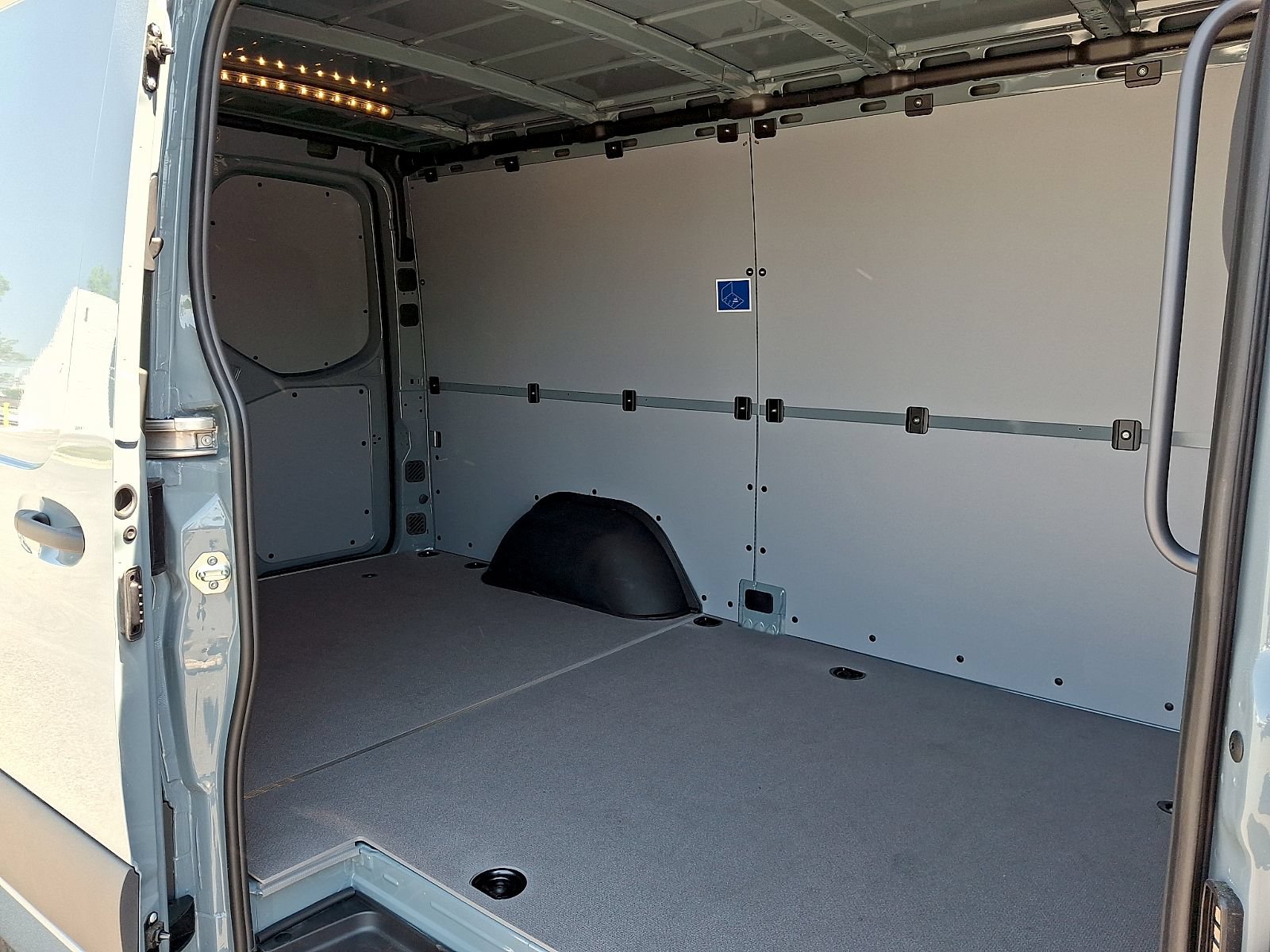 New 2026 Mercedes-Benz Sprinter 2500 image 6