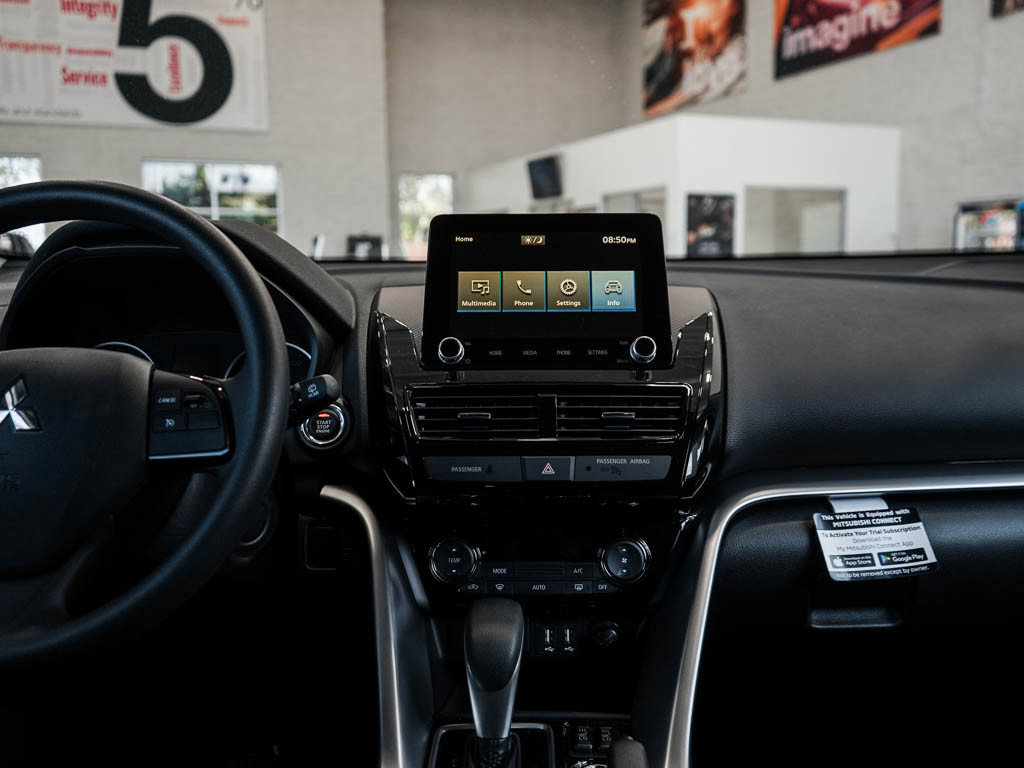 New 2026 Mitsubishi Eclipse Cross LE AWD/4WD image 15