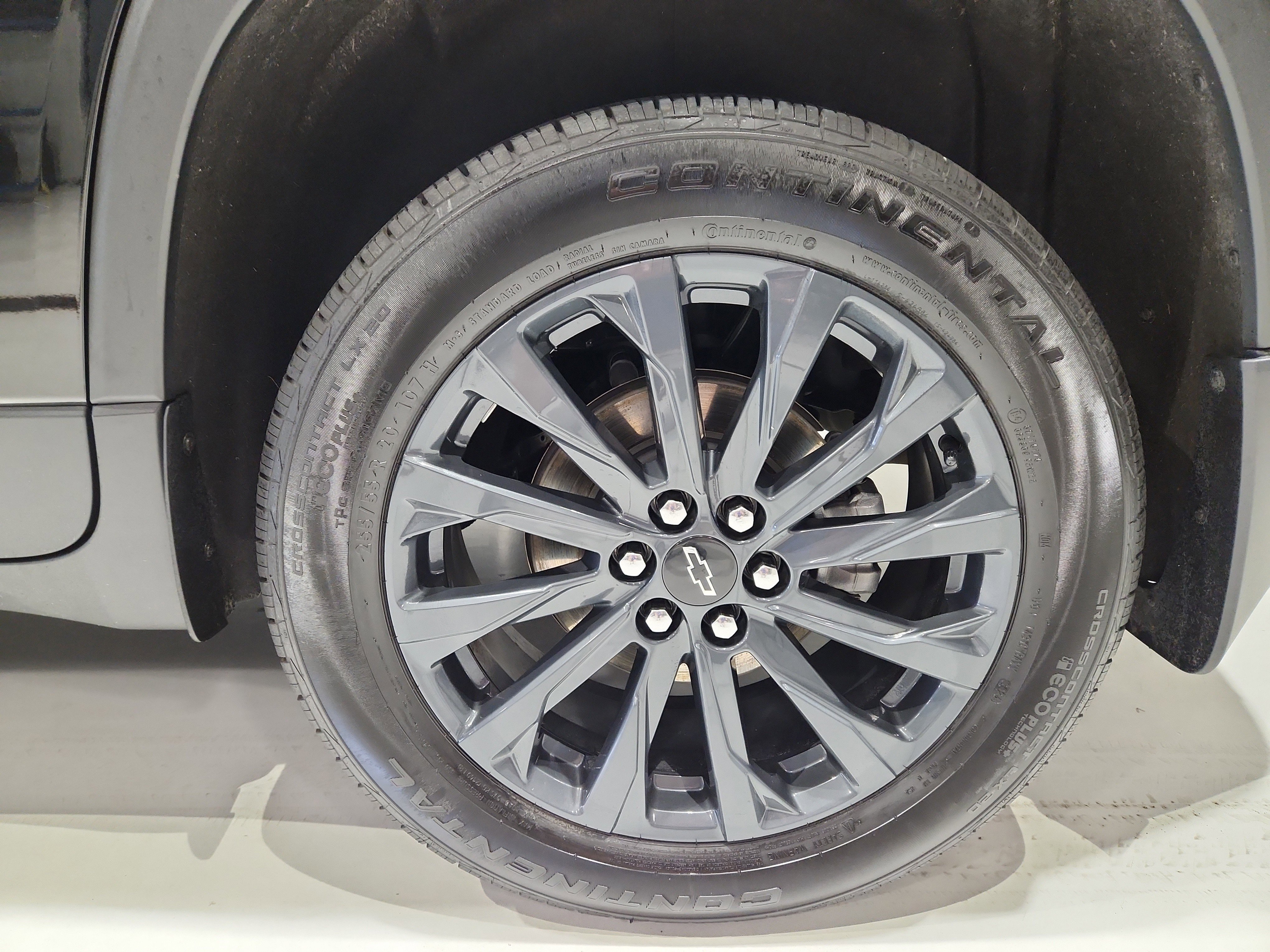 Certified 2023 Chevrolet Traverse RS image 25