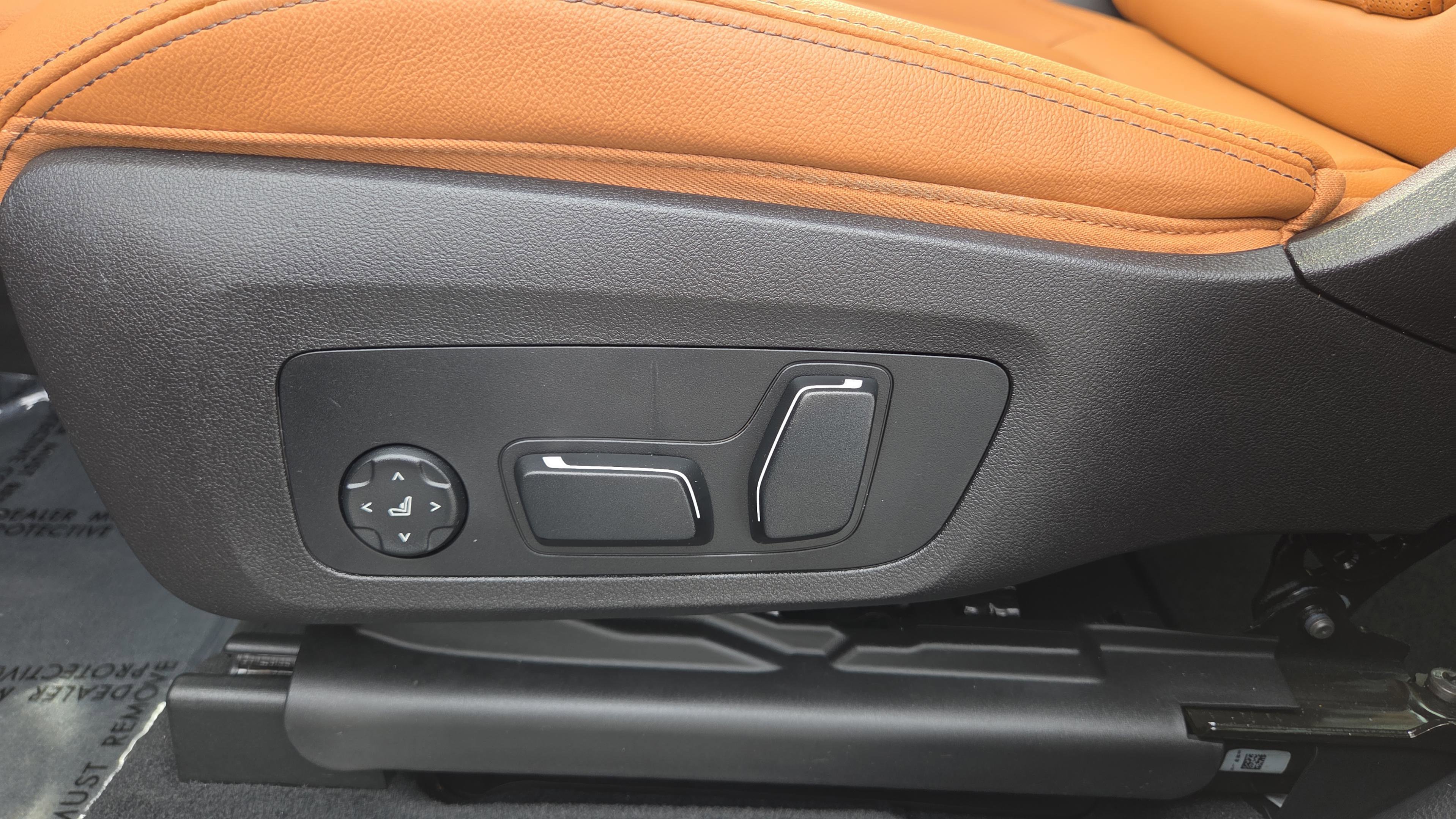 Used 2024 BMW X3 sDrive30i w/ Convenience Package RWD image 10