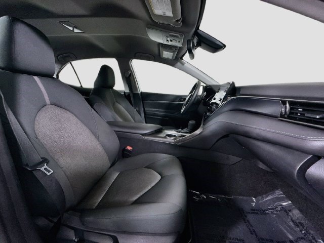 Used 2024 Toyota Camry LE w/ Convenience Package FWD image 28