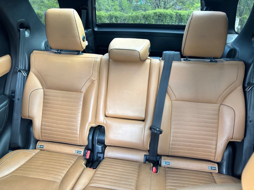 Used 2017 Land Rover Discovery HSE Luxury AWD/4WD image 32