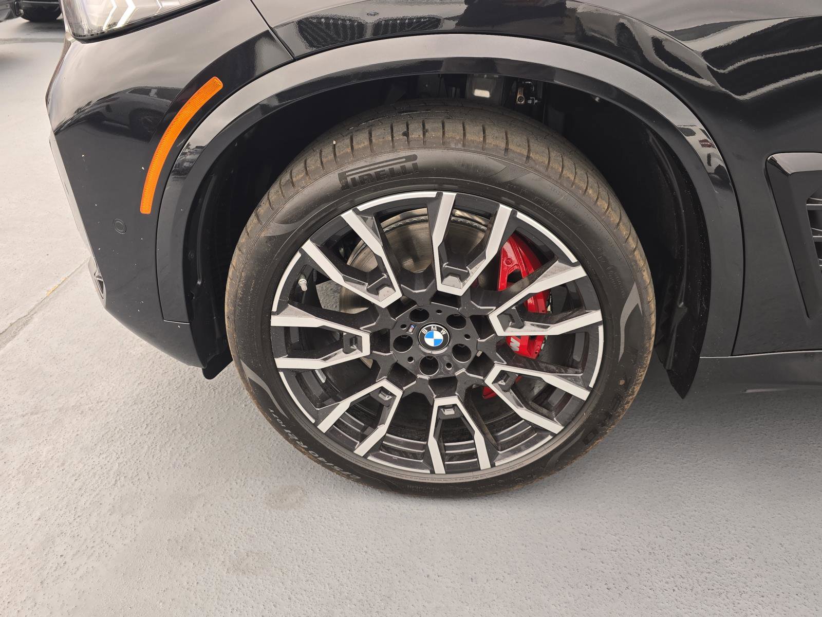 New 2026 BMW X5 xDrive40i w/ M Sport Package image 8