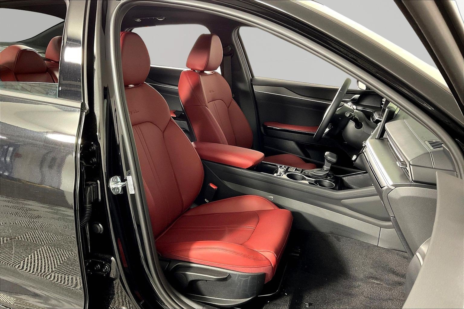 New 2026 Kia K5 GT-Line w/ GT-Line Premium Package FWD image 19