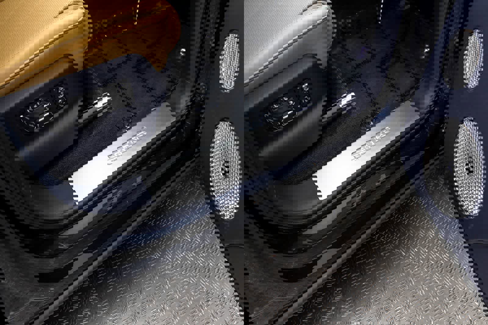 Used 2021 Bentley Bentayga image 55