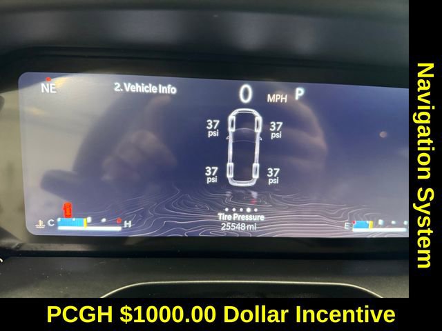 Used 2023 Jeep Grand Cherokee L Limited w/ Luxury Tech Group II image 2