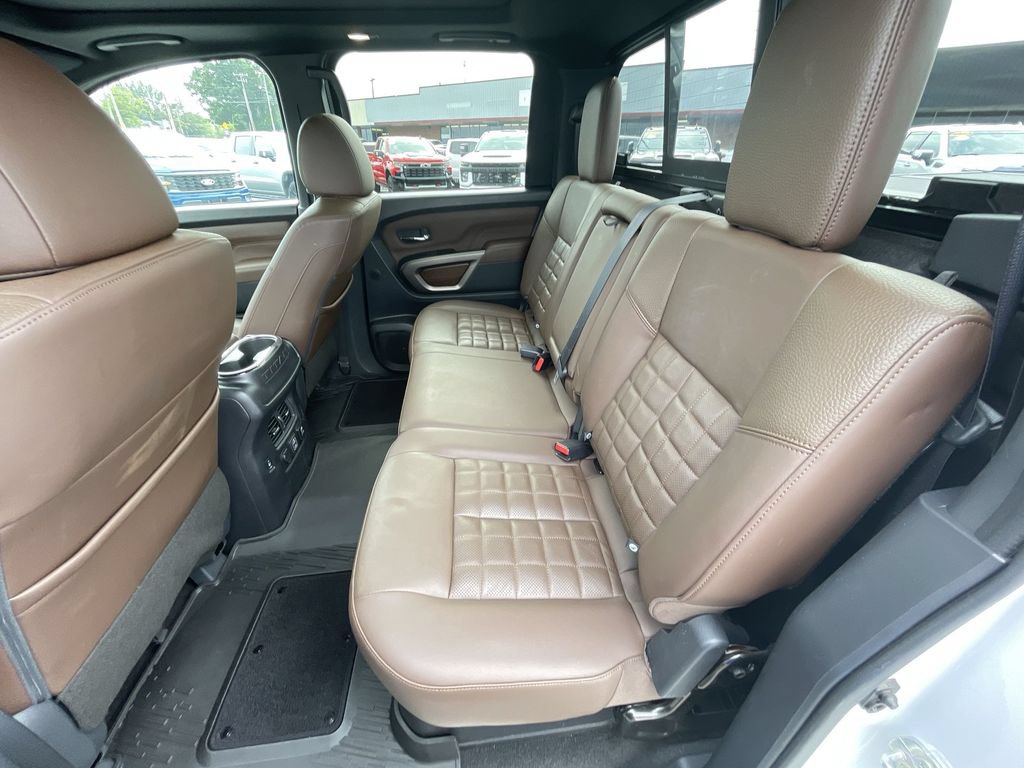 Used 2023 Nissan Titan Platinum Reserve w/ Moonroof Package AWD/4WD image 23
