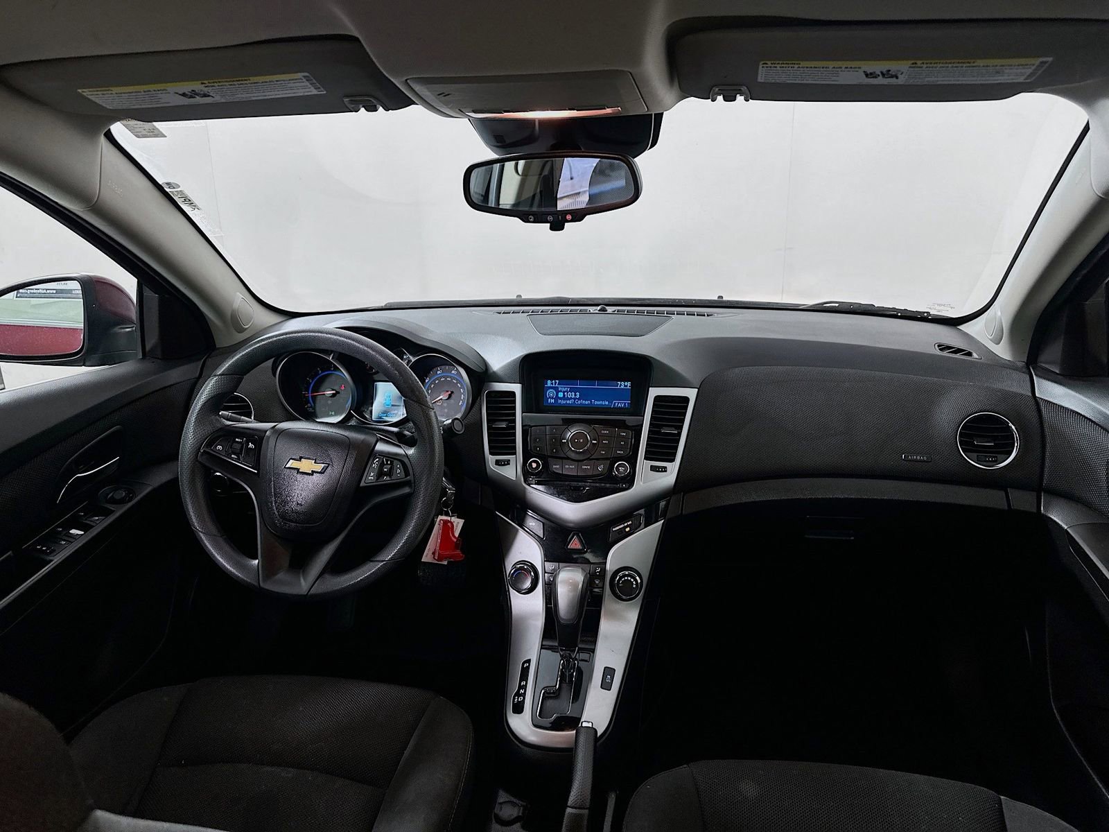 Used 2015 Chevrolet Cruze LT FWD image 20