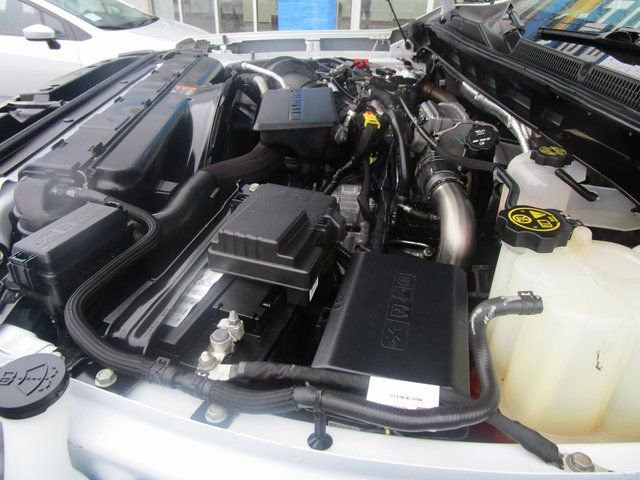 Used 2023 GMC Sierra 3500 SLT w/ SLT Premium Package AWD/4WD image 11