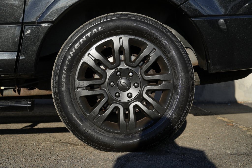 Used 2013 Ford Expedition EL Limited image 14