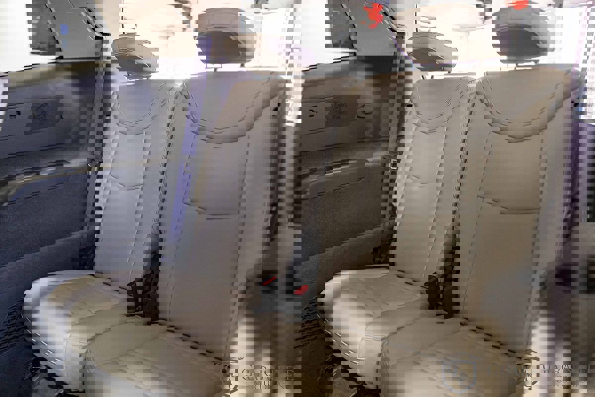 Used 2022 Cadillac XT6 Premium Luxury image 36