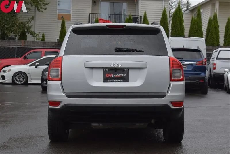 Used 2012 Jeep Compass Sport FWD image 4