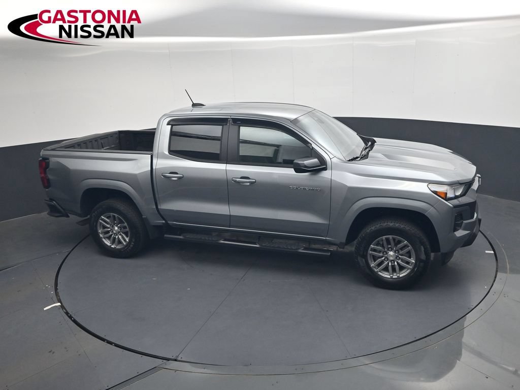 Used 2024 Chevrolet Colorado LT w/ LT Convenience Package II RWD image 26