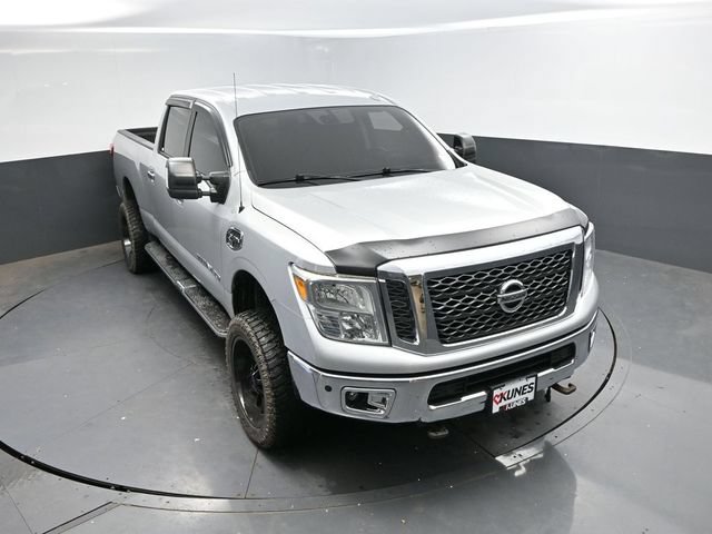 Used 2016 Nissan Titan XD AWD/4WD image 41