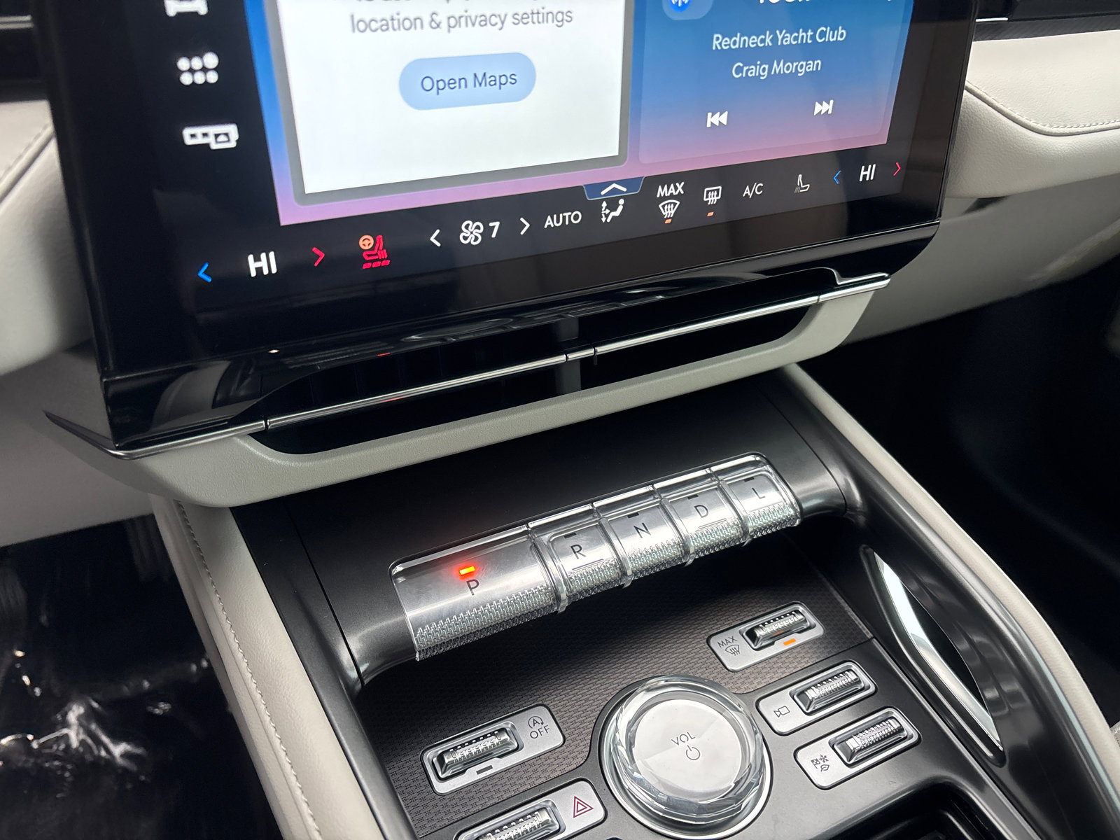 New 2026 Lincoln Nautilus Premier w/ Equipment Group 102A image 23