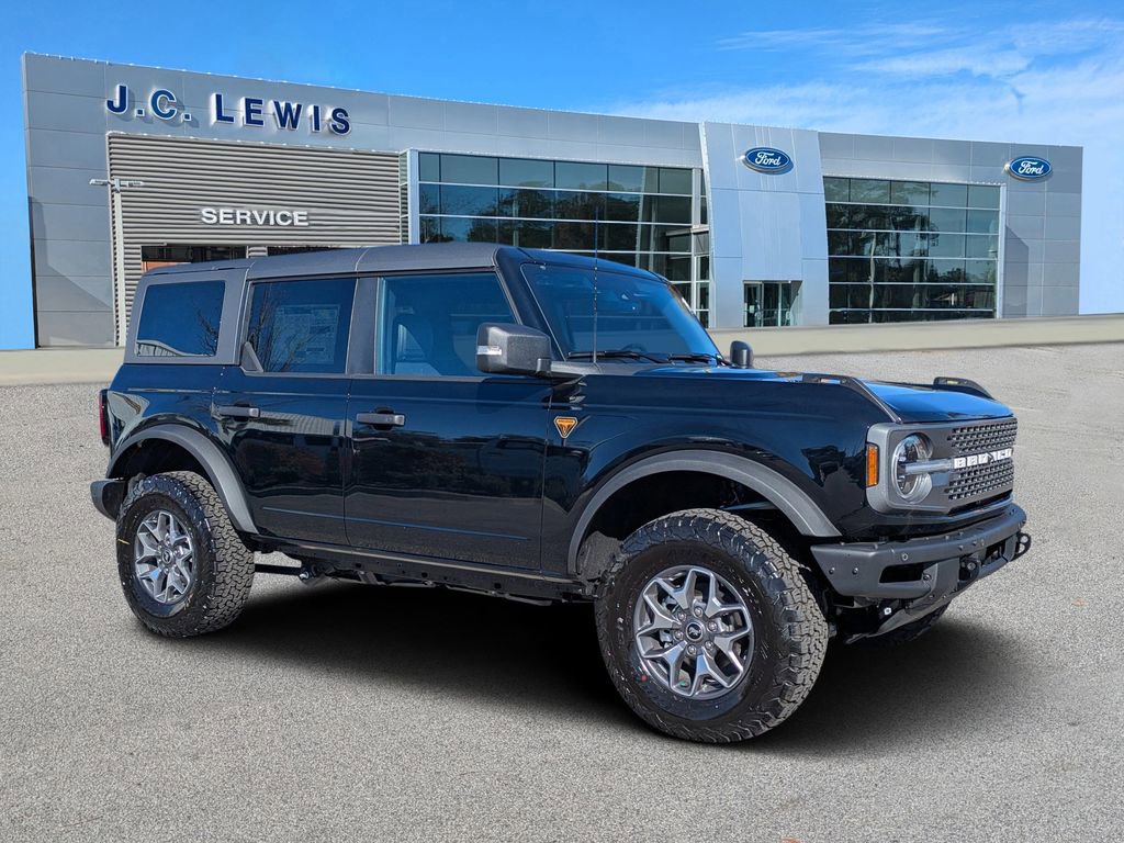 New 2025 Ford Bronco Badlands image 1