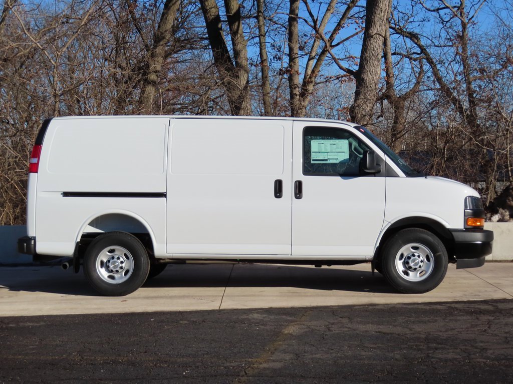 New 2025 Chevrolet Express 2500 w/ Safety Package image 2