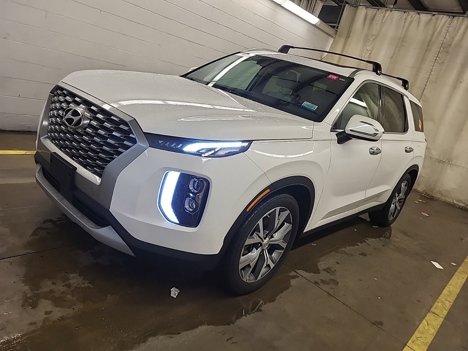 Used 2021 Hyundai Palisade SEL AWD/4WD image 2