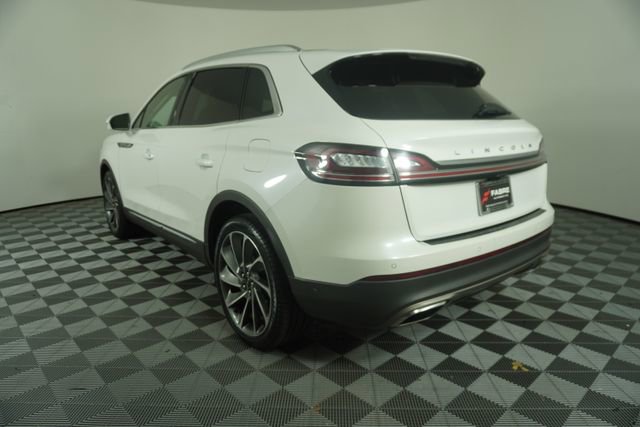 Used 2022 Lincoln Nautilus Reserve w/ Equipment Group 201A image 5