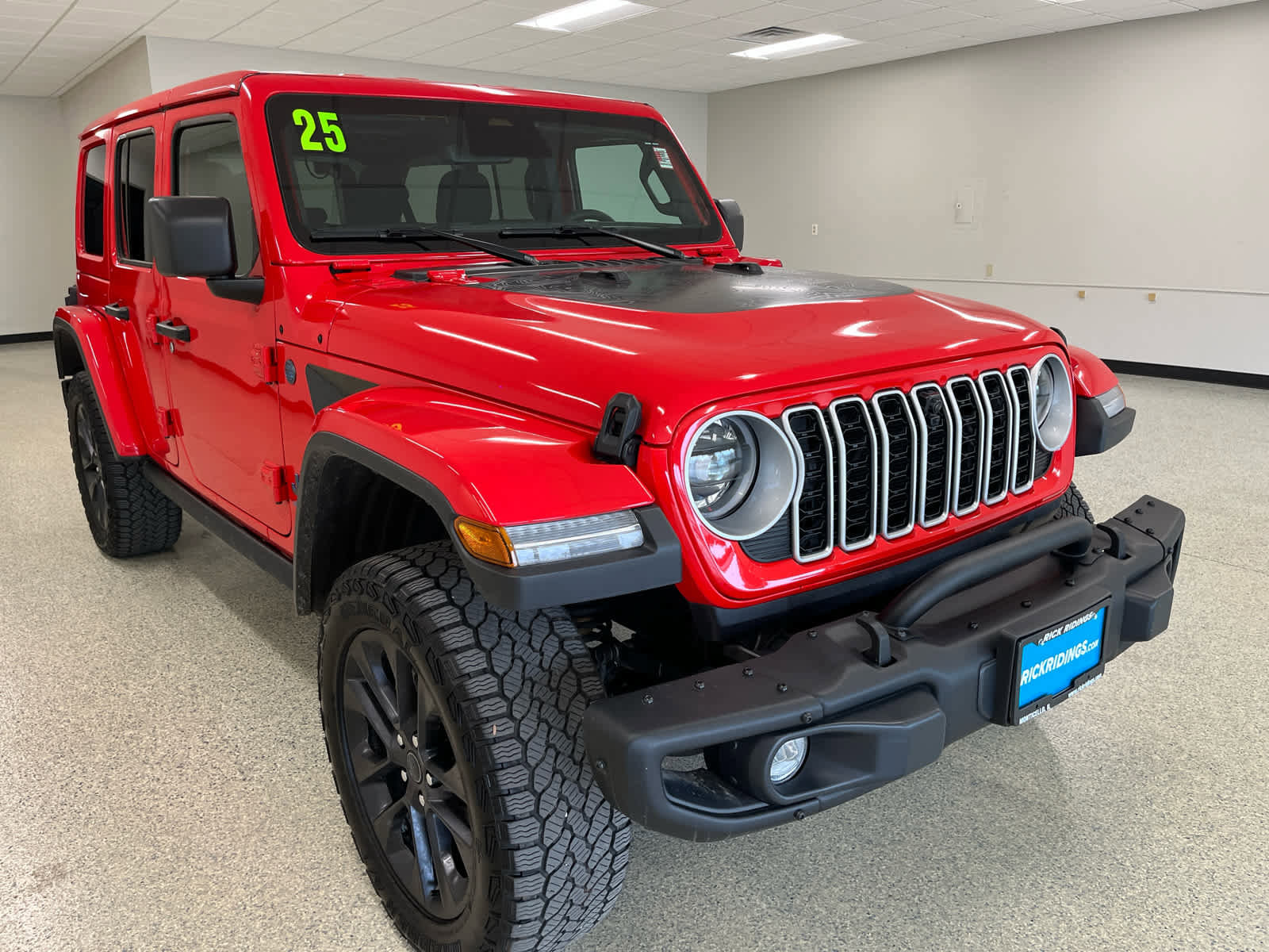 Used 2025 Jeep Wrangler Backcountry image 3