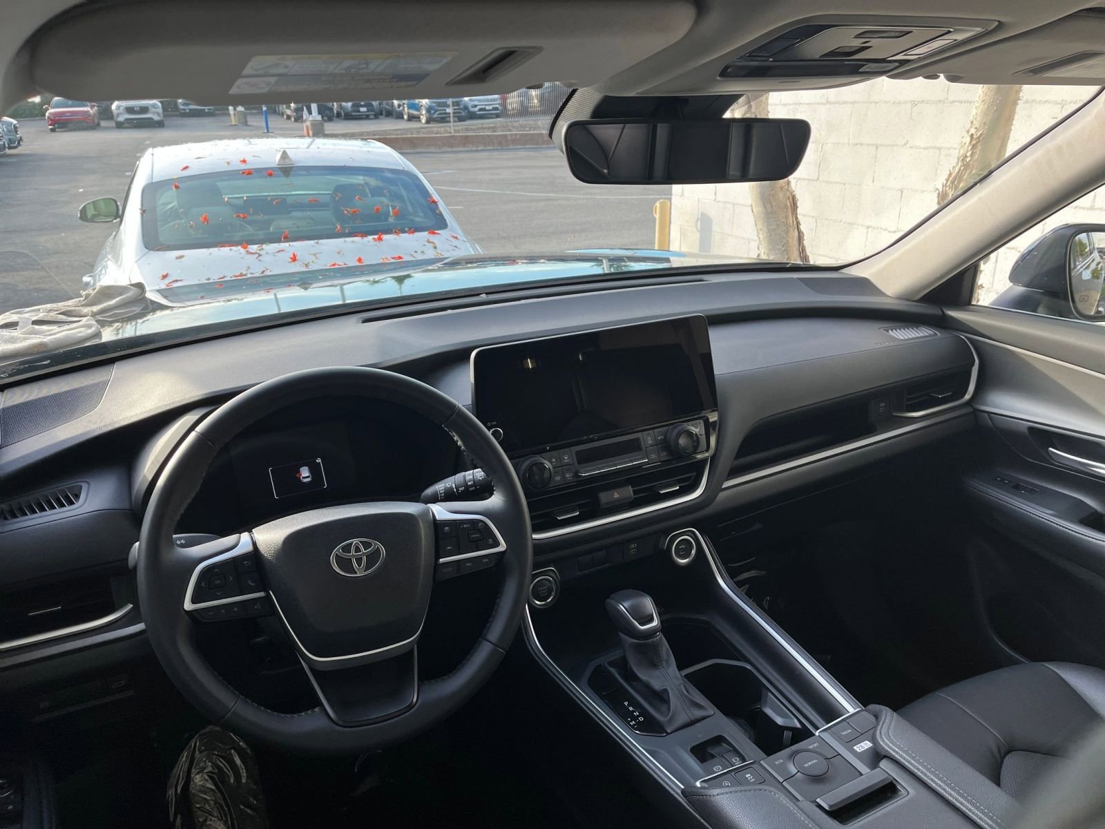 Used 2025 Toyota Grand Highlander FWD image 33