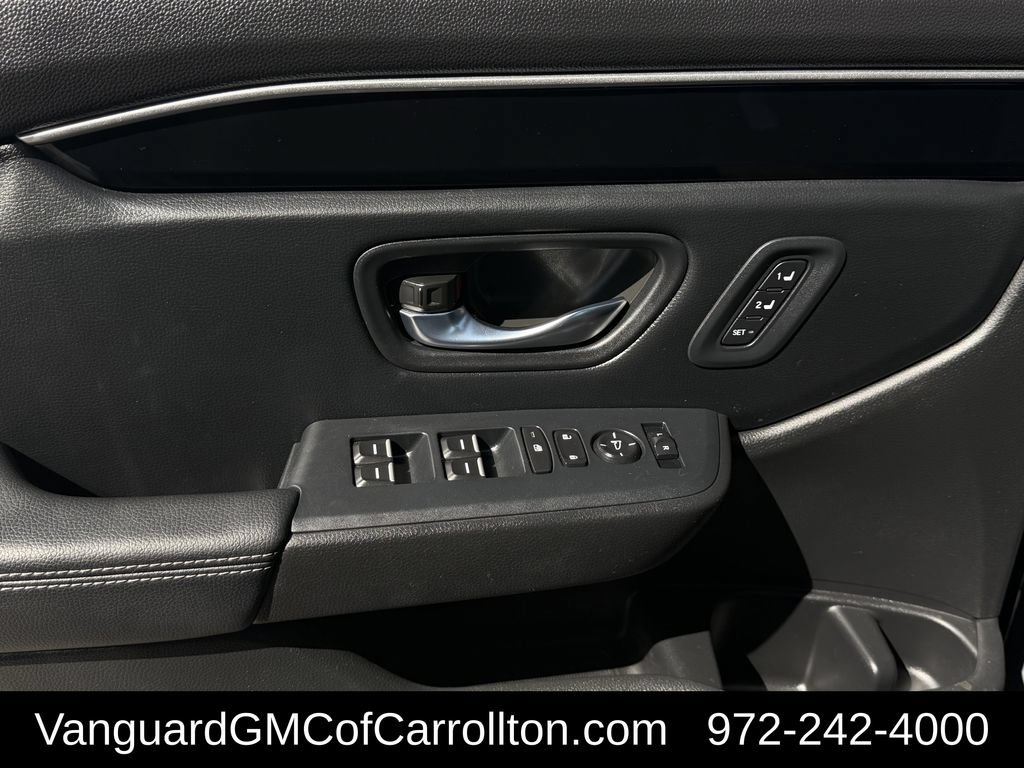 Used 2025 Honda Pilot Touring image 25