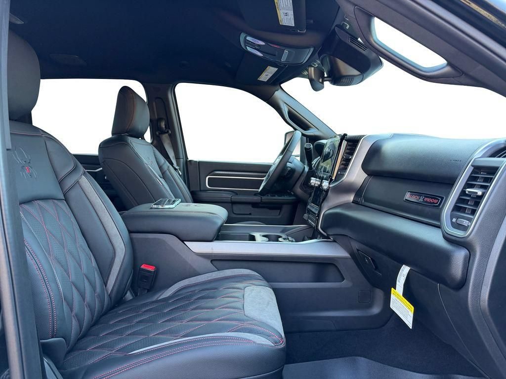 New 2026 RAM 2500 Big Horn AWD/4WD image 15
