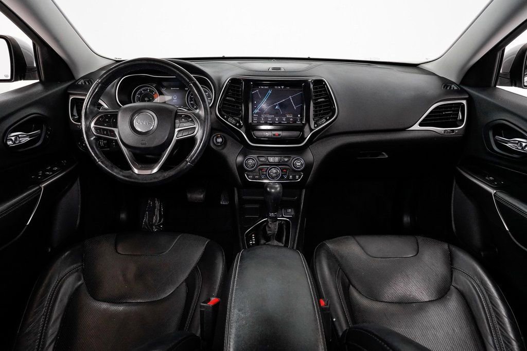 Used 2019 Jeep Cherokee Limited image 24