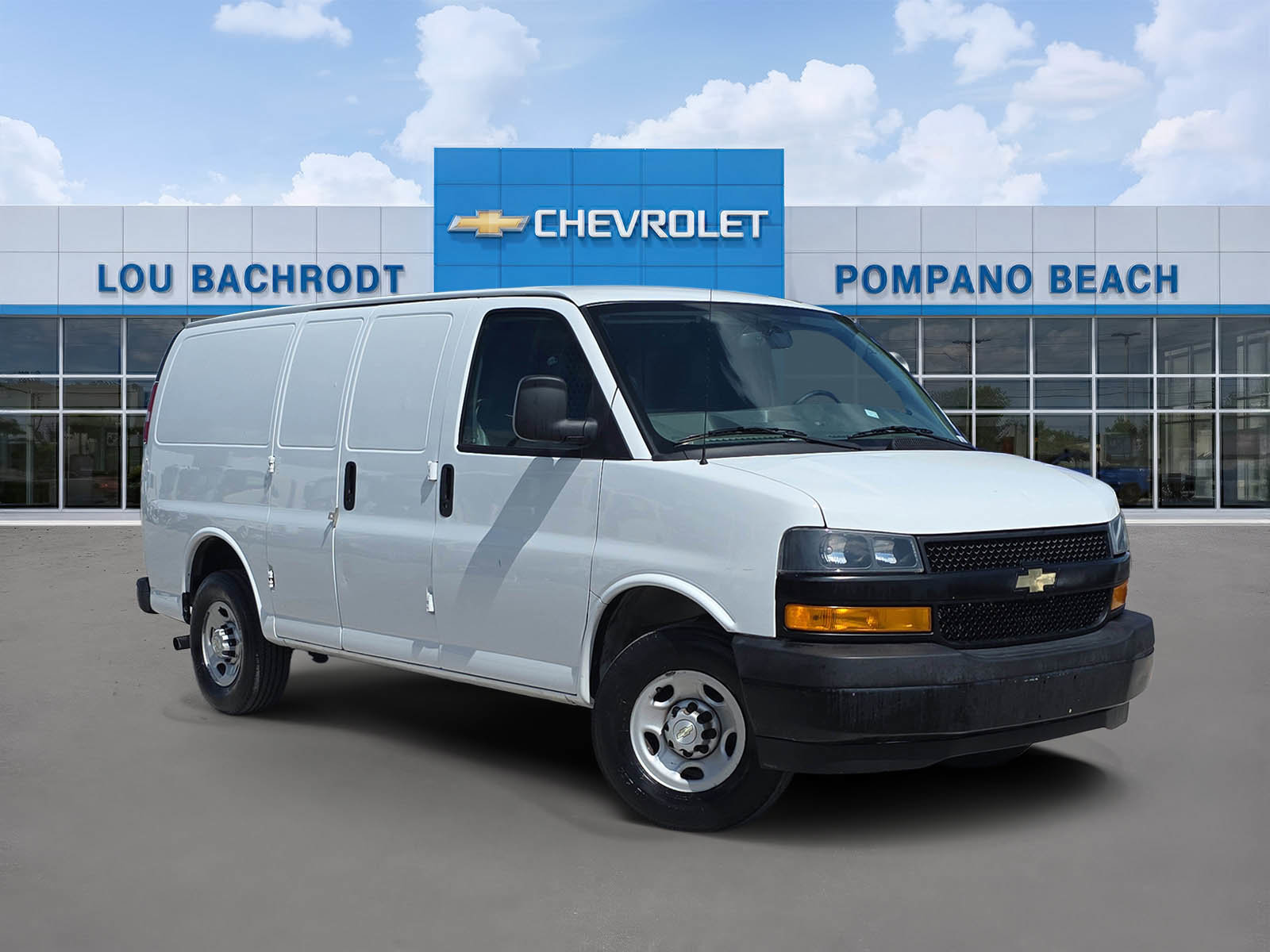 Used 2020 Chevrolet Express 2500 w/ Communications Package RWD image 1