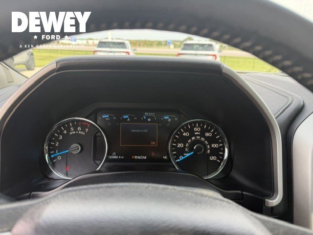 Used 2017 Ford F150 Lariat w/ Equipment Group 502A Luxury AWD/4WD image 15