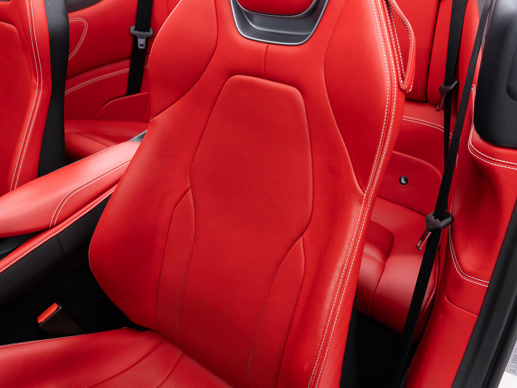 Used 2020 Ferrari Portofino RWD image 26