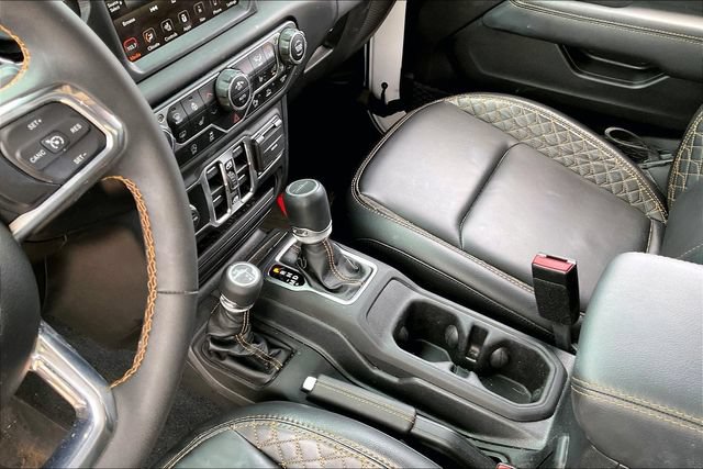 Used 2023 Jeep Gladiator Overland AWD/4WD image 13