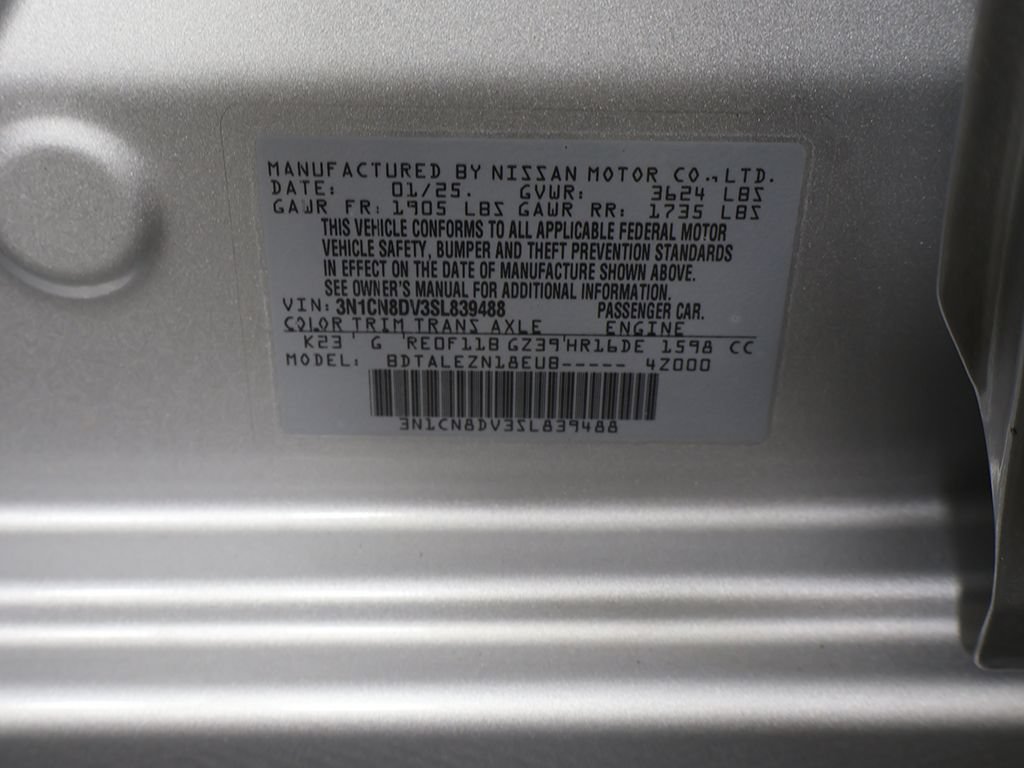 Used 2025 Nissan Versa S FWD image 41