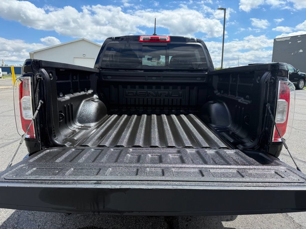Used 2021 GMC Canyon Denali AWD/4WD image 9