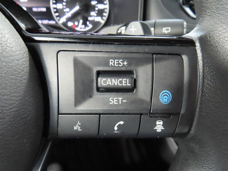 Used 2023 Nissan Rogue SV AWD/4WD image 21