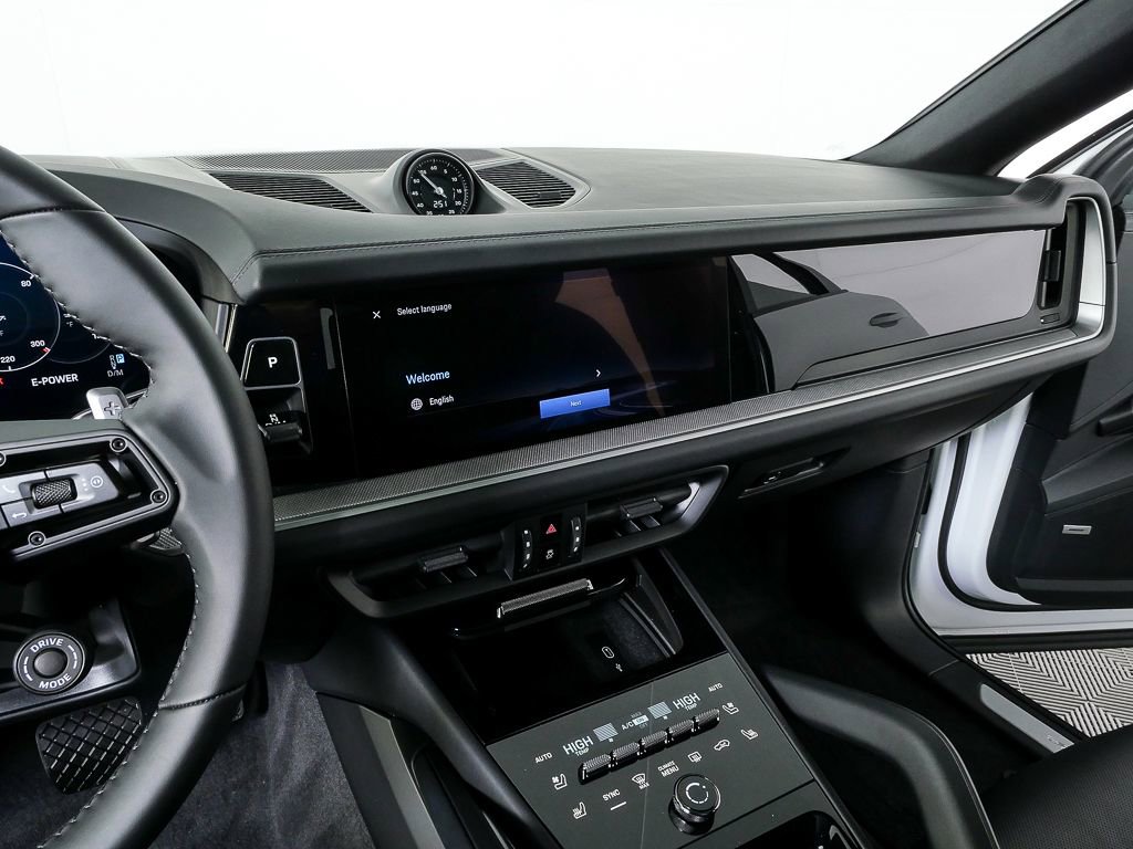 New 2026 Porsche Cayenne E-Hybrid Coupe image 13