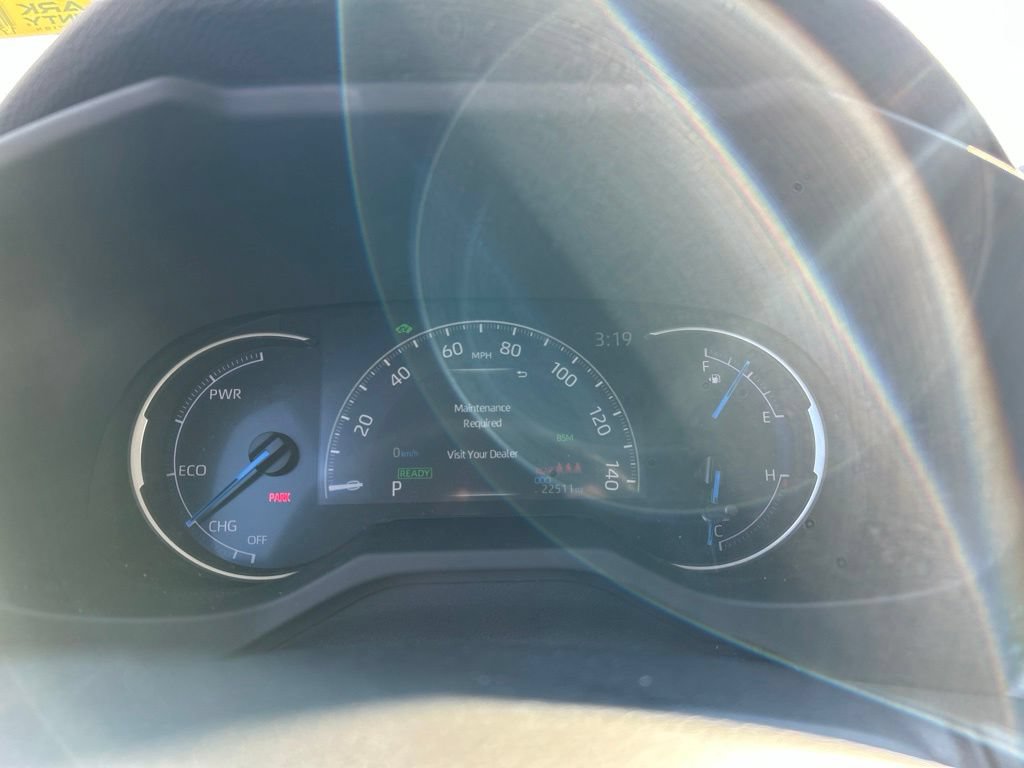 Used 2025 Toyota RAV4 XLE w/ Convenience Package AWD/4WD image 6