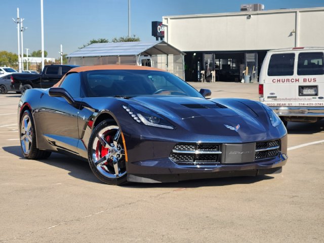 Used 2014 Chevrolet Corvette Stingray Convertible w/ 3LT Preferred Equipment Group RWD image 2