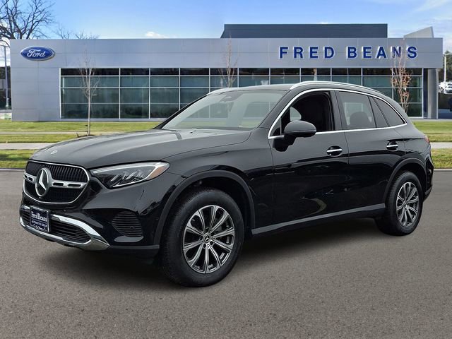 Used 2024 Mercedes-Benz GLC 300 4MATIC image 5