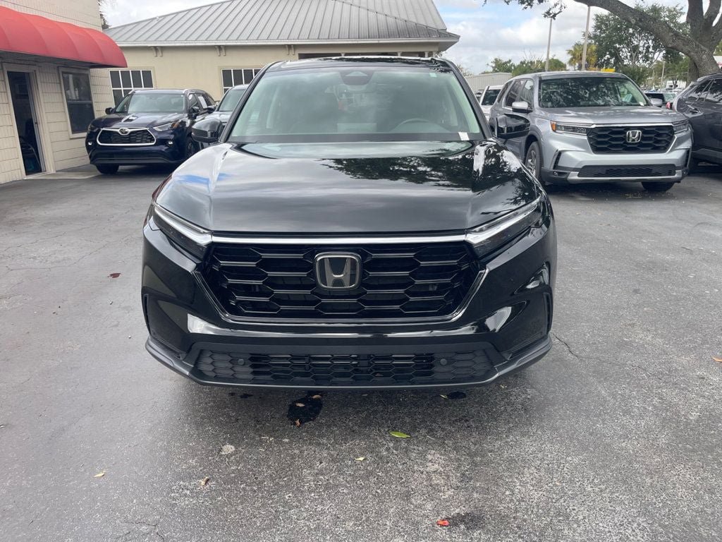 Used 2025 Honda CR-V EX-L image 9