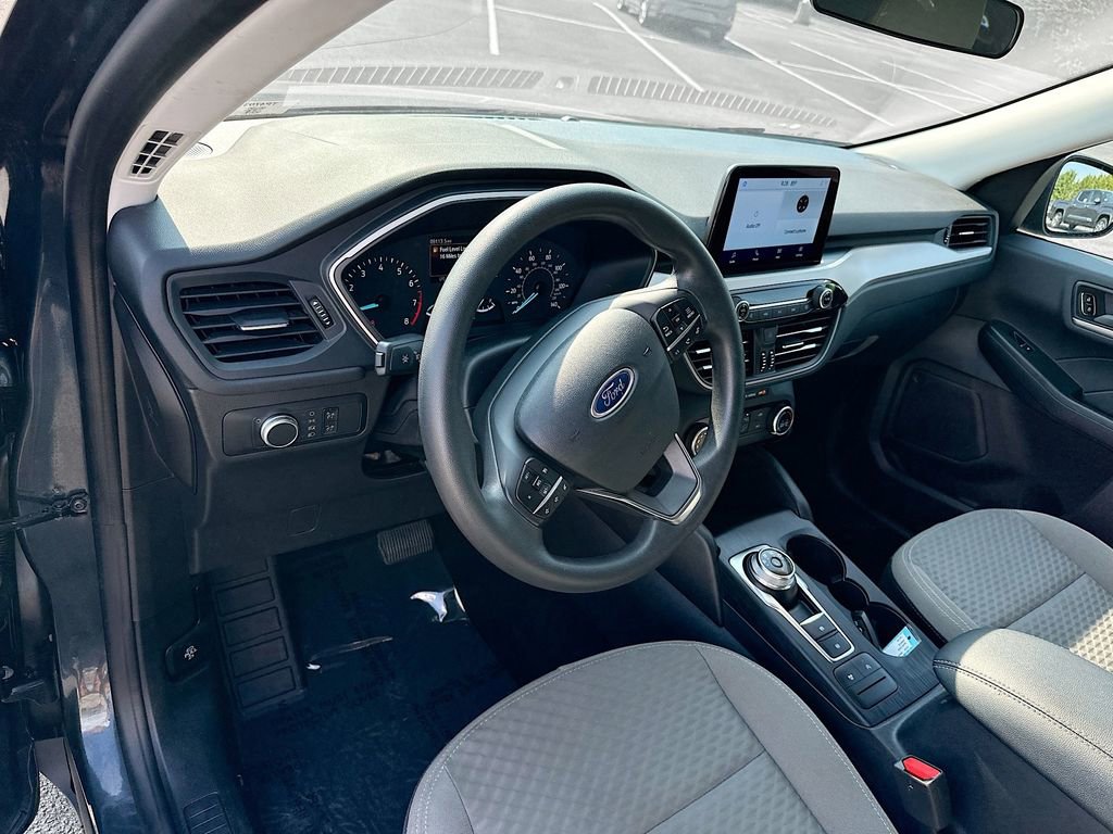 Used 2022 Ford Escape SE image 14